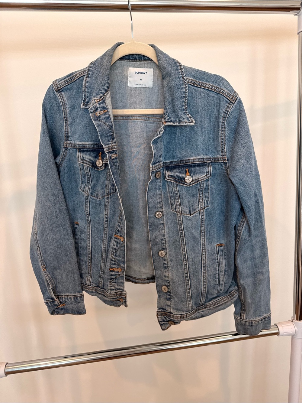 Old Navy Women’s Jean Jacket Medium